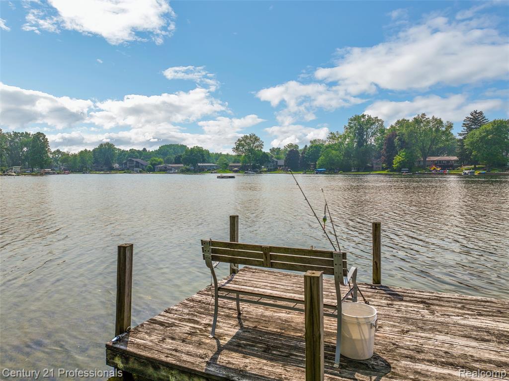 9233 Evee Road Clarkston, MI 48348 - Photo 20 of 27