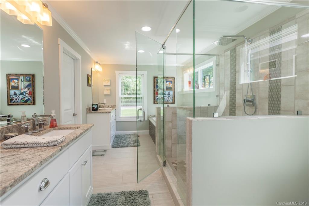 4422 Raney Way Charlotte, NC 28205 - Photo 28 of 34 Gallery Image 28
