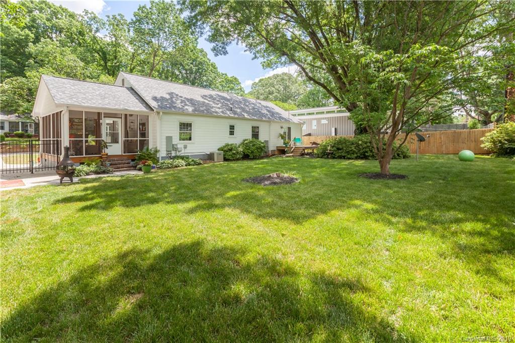4422 Raney Way Charlotte, NC 28205 - Photo 4 of 34 Gallery Image 4