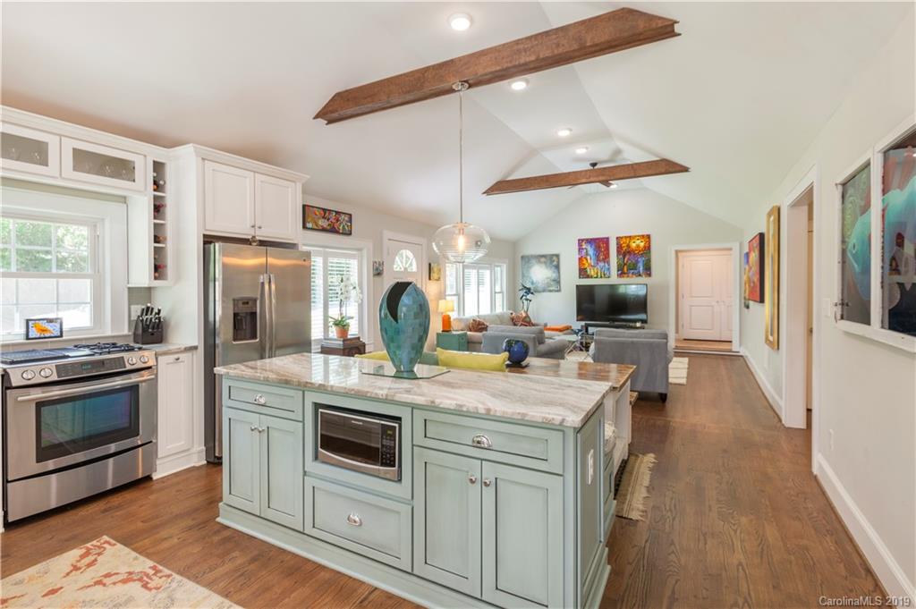 4422 Raney Way Charlotte, NC 28205 - Photo 6 of 34 Gallery Image 6