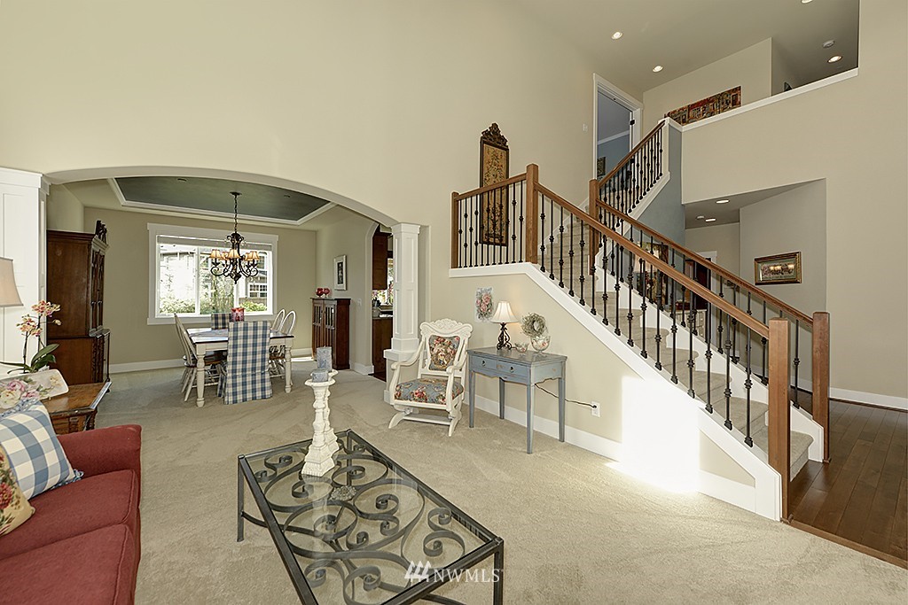 3118 216th Place Southeast Bothell, WA 98021 - Photo 4 of 23