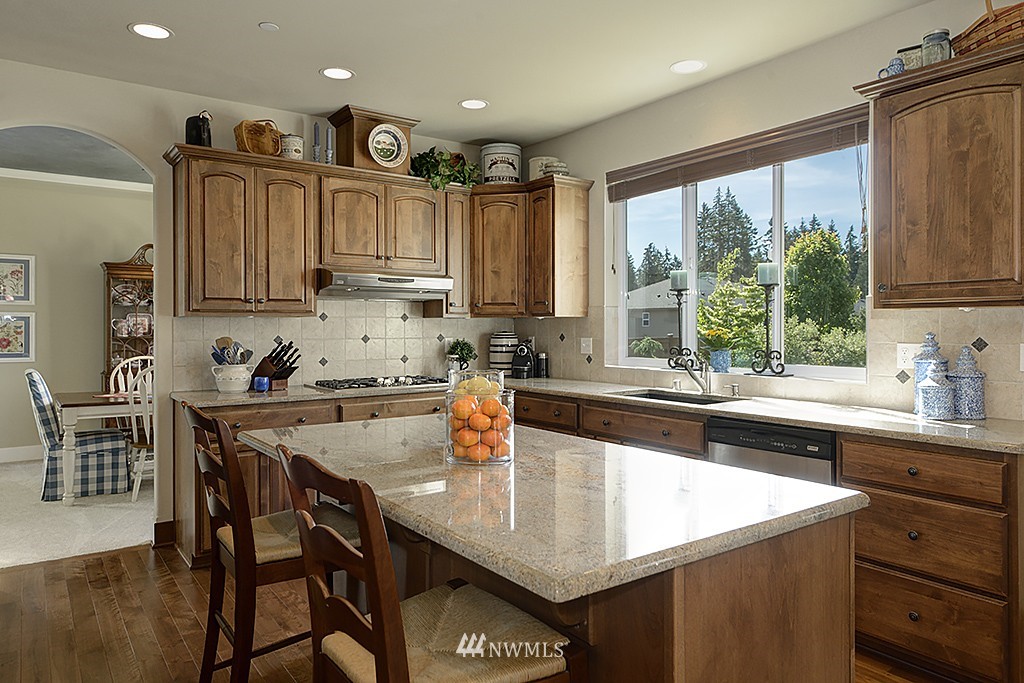 3118 216th Place Southeast Bothell, WA 98021 - Photo 6 of 23
