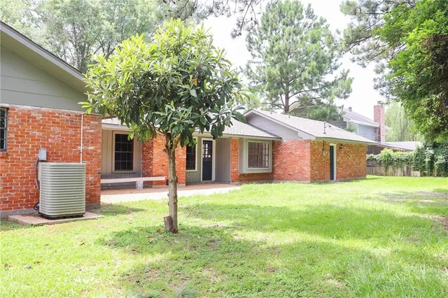 $305,000 | 4014 Wellington Boulevard, Alexandria, LA 71303