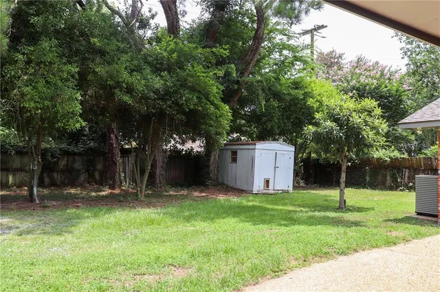 $305,000 | 4014 Wellington Boulevard, Alexandria, LA 71303