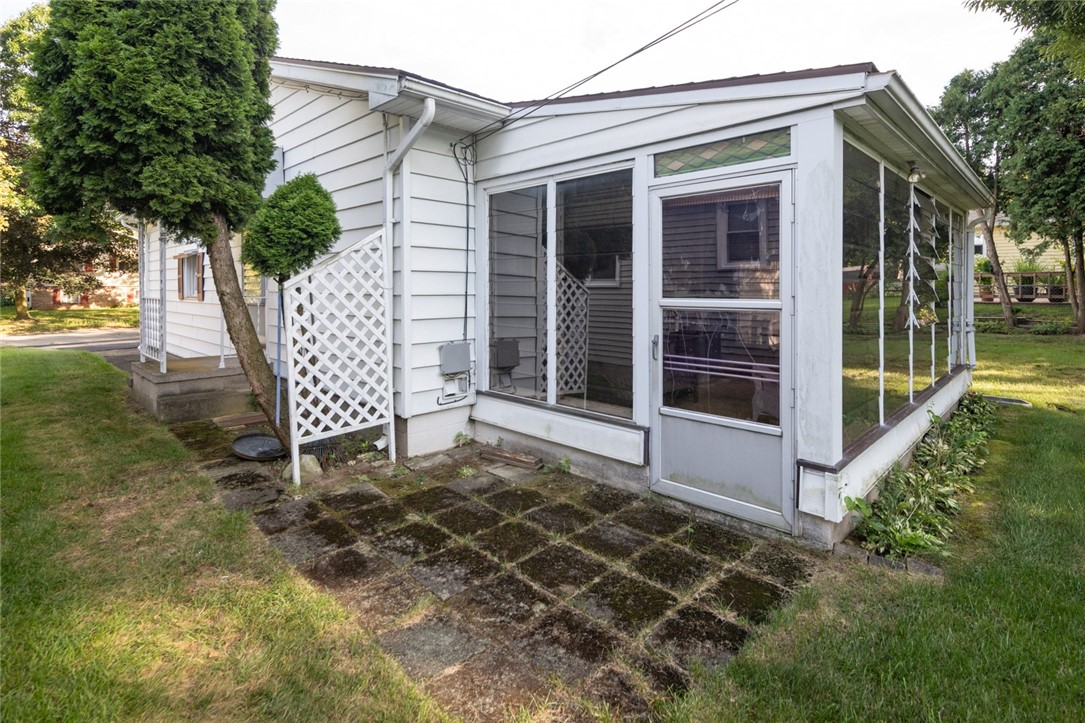 165 Afton Street Rochester, NY 14612 - Photo 28 of 33 Gallery Image 28