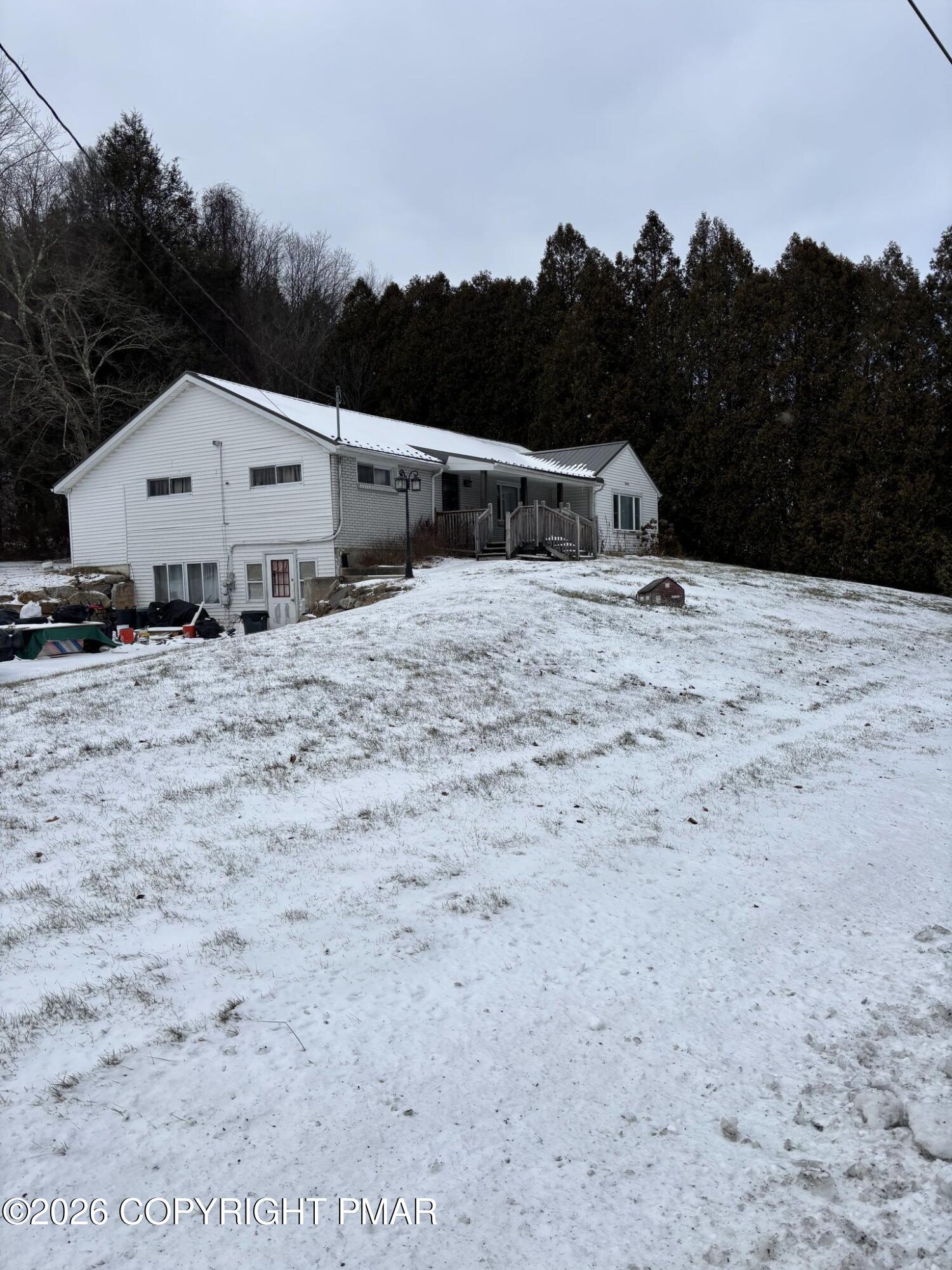 775 Silver Spring Boulevard Kunkletown, PA 18058 - Photo 2 of 29 4eIaqomIRna0URrPYrwNxQ