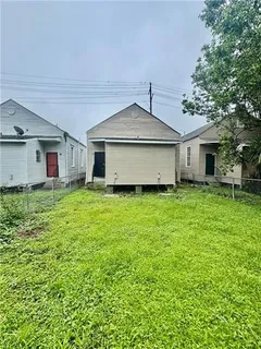 $998,000 | 3305-07 Loyola Avenue, New Orleans, LA 70115