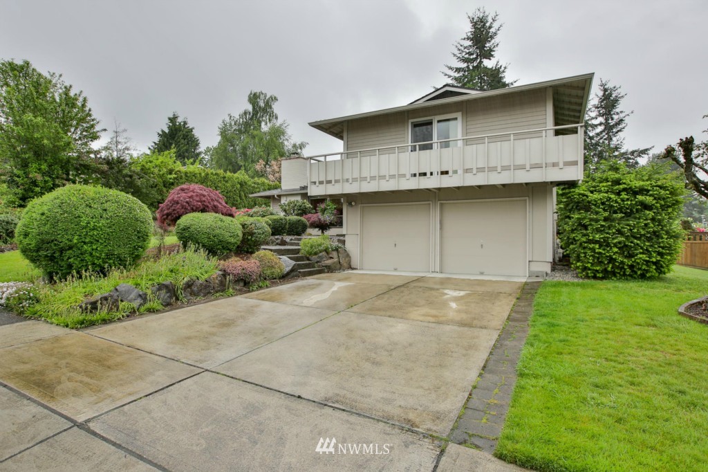 1933 Southeast 17th Court Renton, WA 98055 - Photo 24 of 24 Gallery Image 24