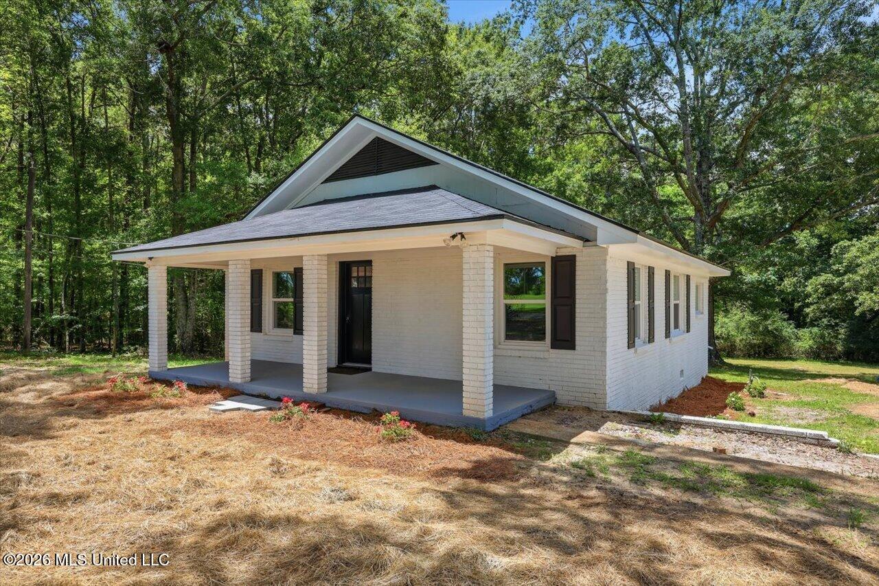175 Walter Jones Road Magee, MS 39111 - Photo 3 of 27 03-175 Walter Jones Rd _ Hometoursms.com