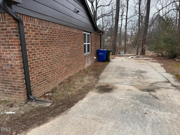 $1,875 | 107 Meadow Lark Place, Durham, NC 27712