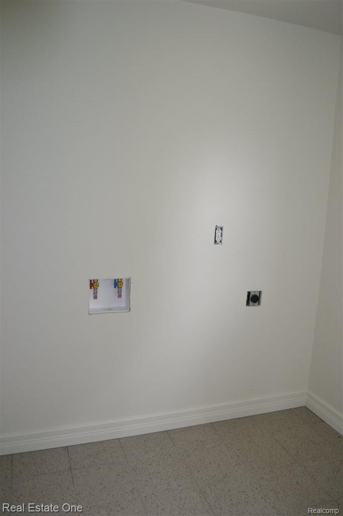 1st fl laundry