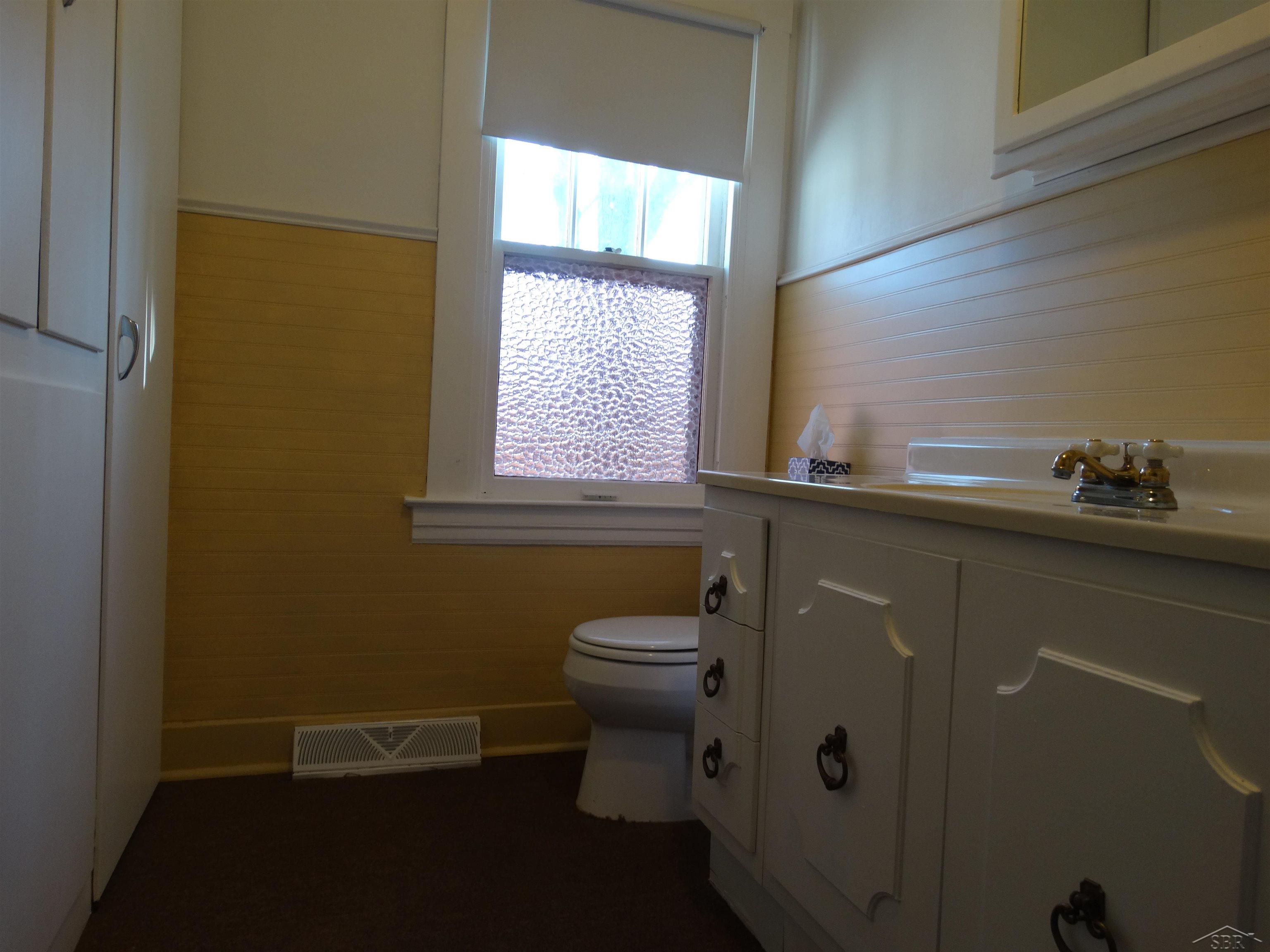 4616 King Road Saginaw, MI 48601 - Photo 19 of 25 50197145-43378209-f86a-4279-866b-06e3abd42ead.JPG