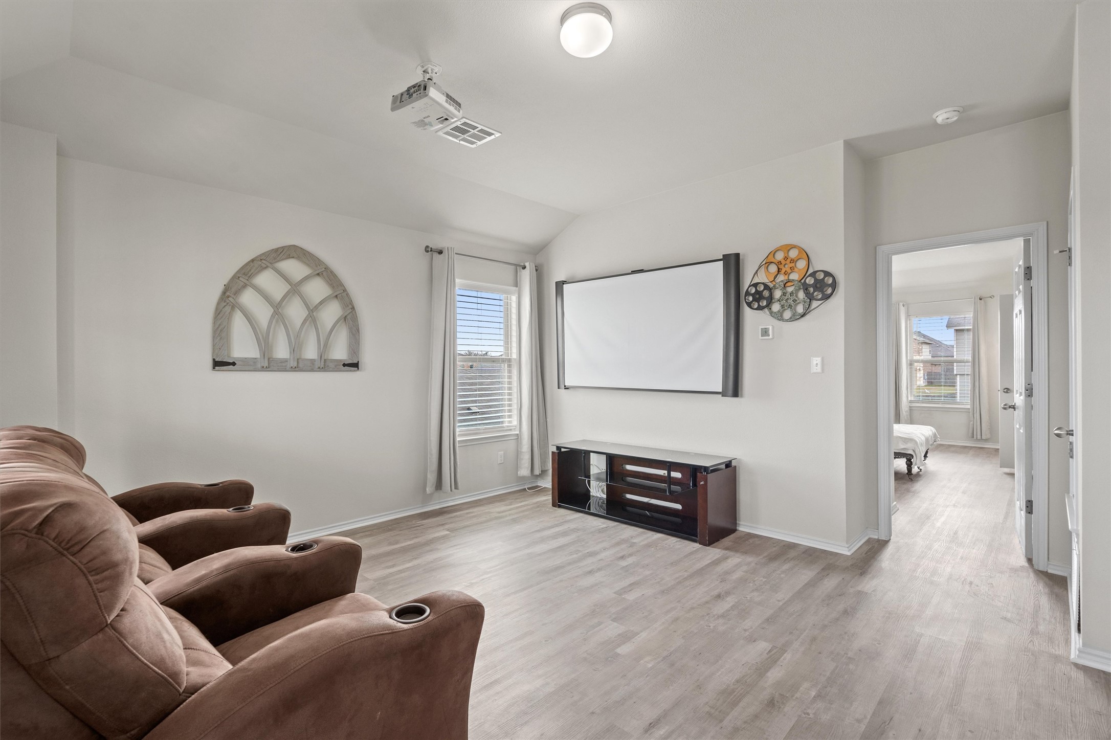 729 Coltrane Drive Pflugerville, TX 78660 - Photo 4 of 20 Projector included!