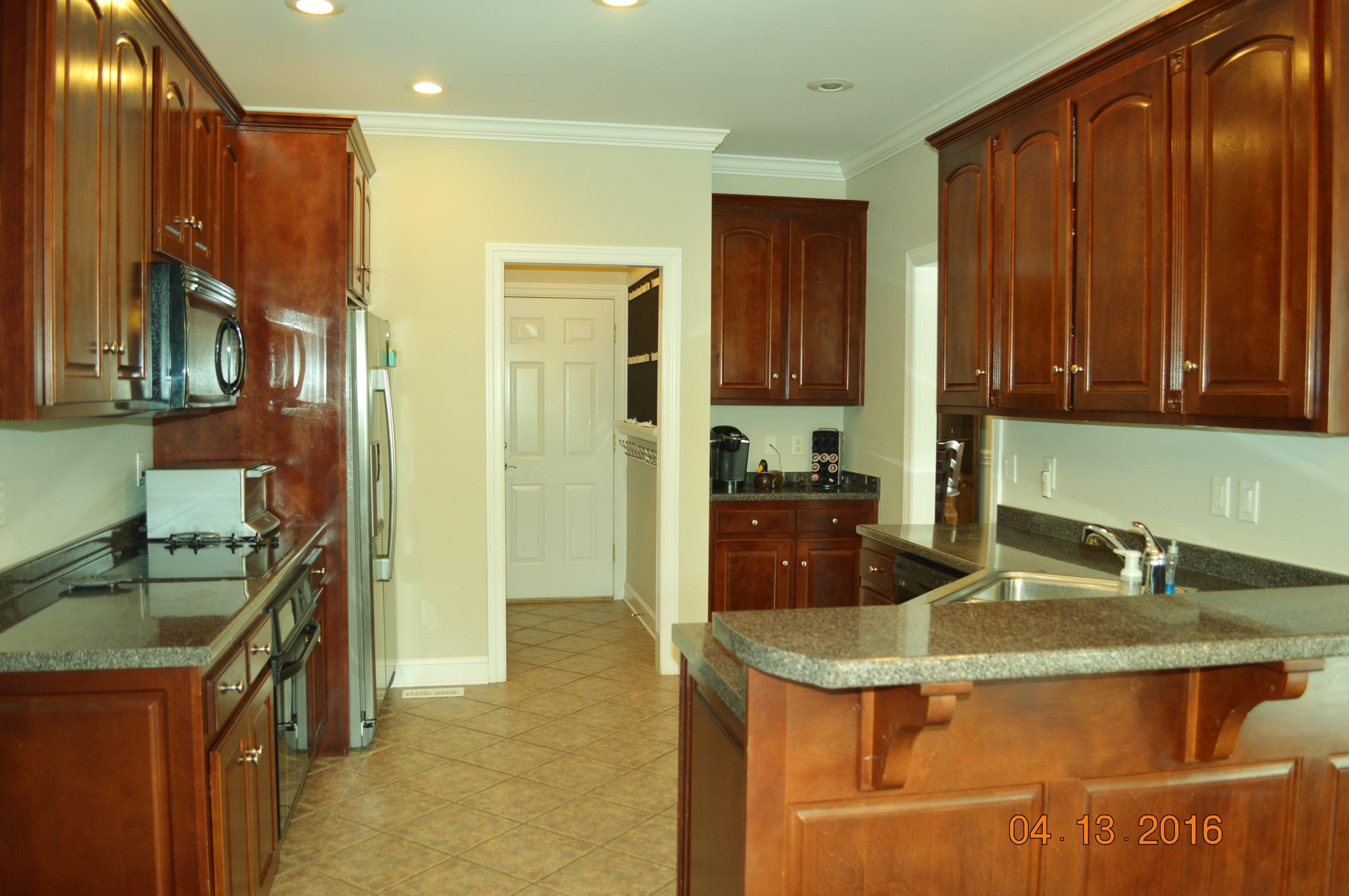 2330 Gibbons Road Chattanooga, TN 37421 - Photo 4 of 29 DSC_0175