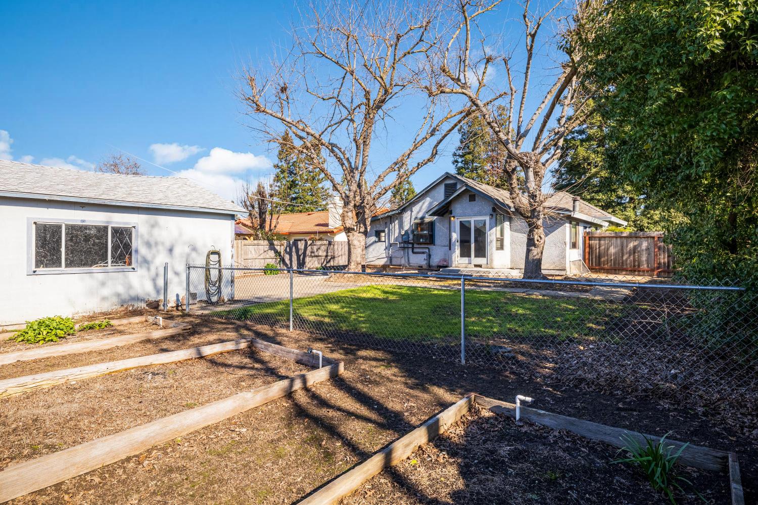 3125 Kobrock Way Carmichael, CA 95608 - Photo 6 of 29