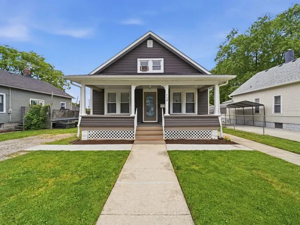 $275,000 | 719 Orchard Avenue, Aurora, IL 60506