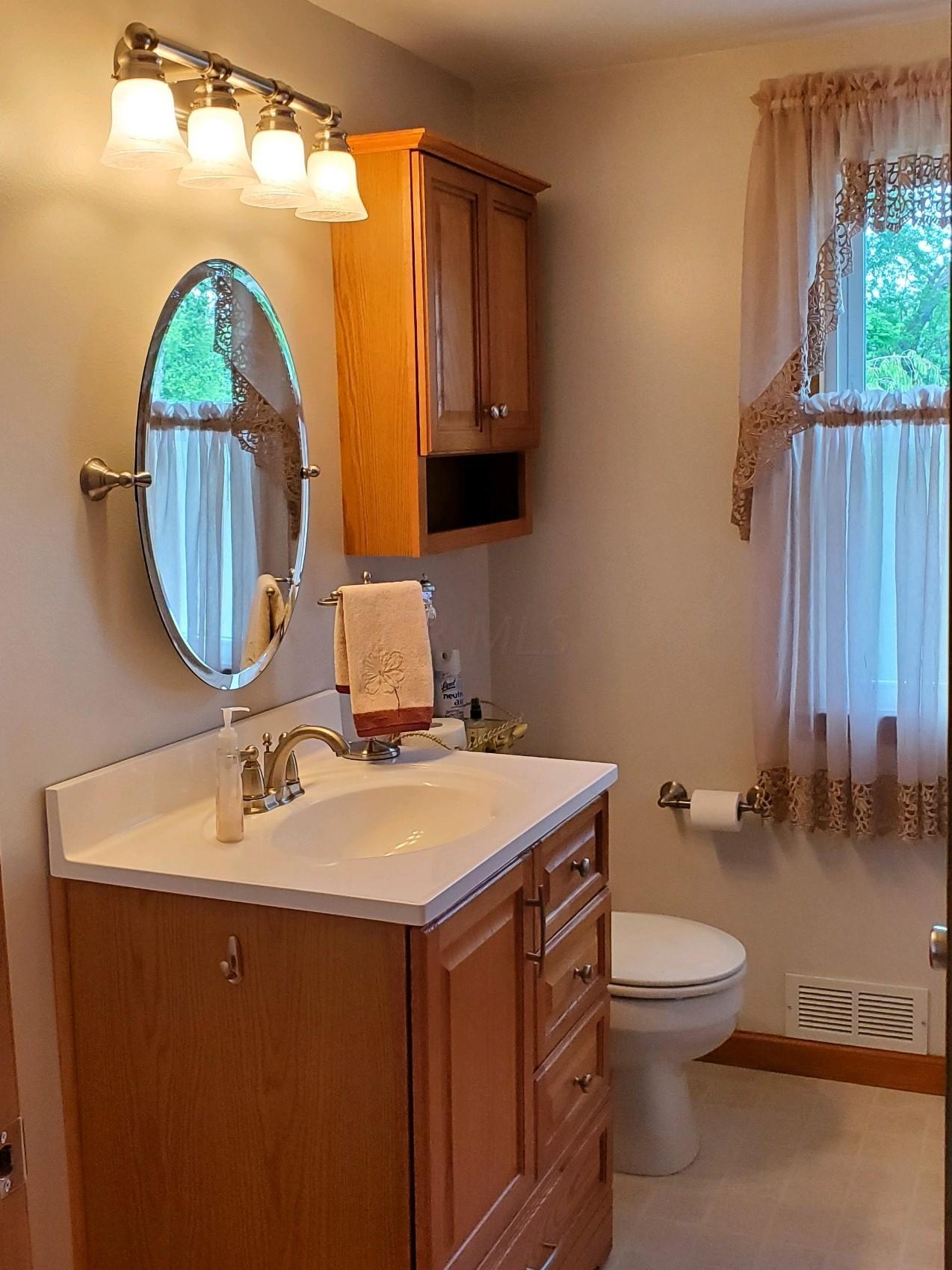 2194 Sale Road Columbus, OH 43224 - Photo 15 of 23