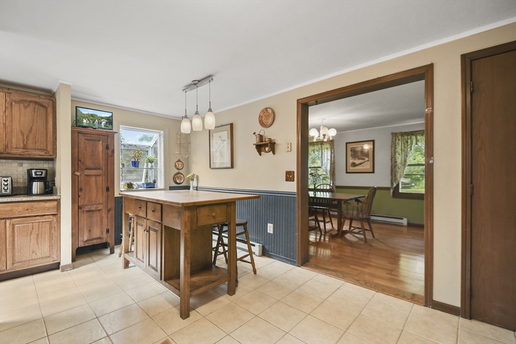 151 Burlingame Road Charlton, MA 01507 - Photo 11 of 34