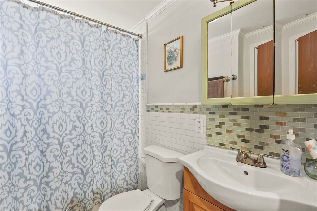 151 Burlingame Road Charlton, MA 01507 - Photo 13 of 34