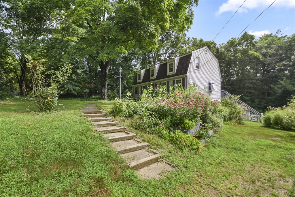151 Burlingame Road Charlton, MA 01507 - Photo 27 of 34
