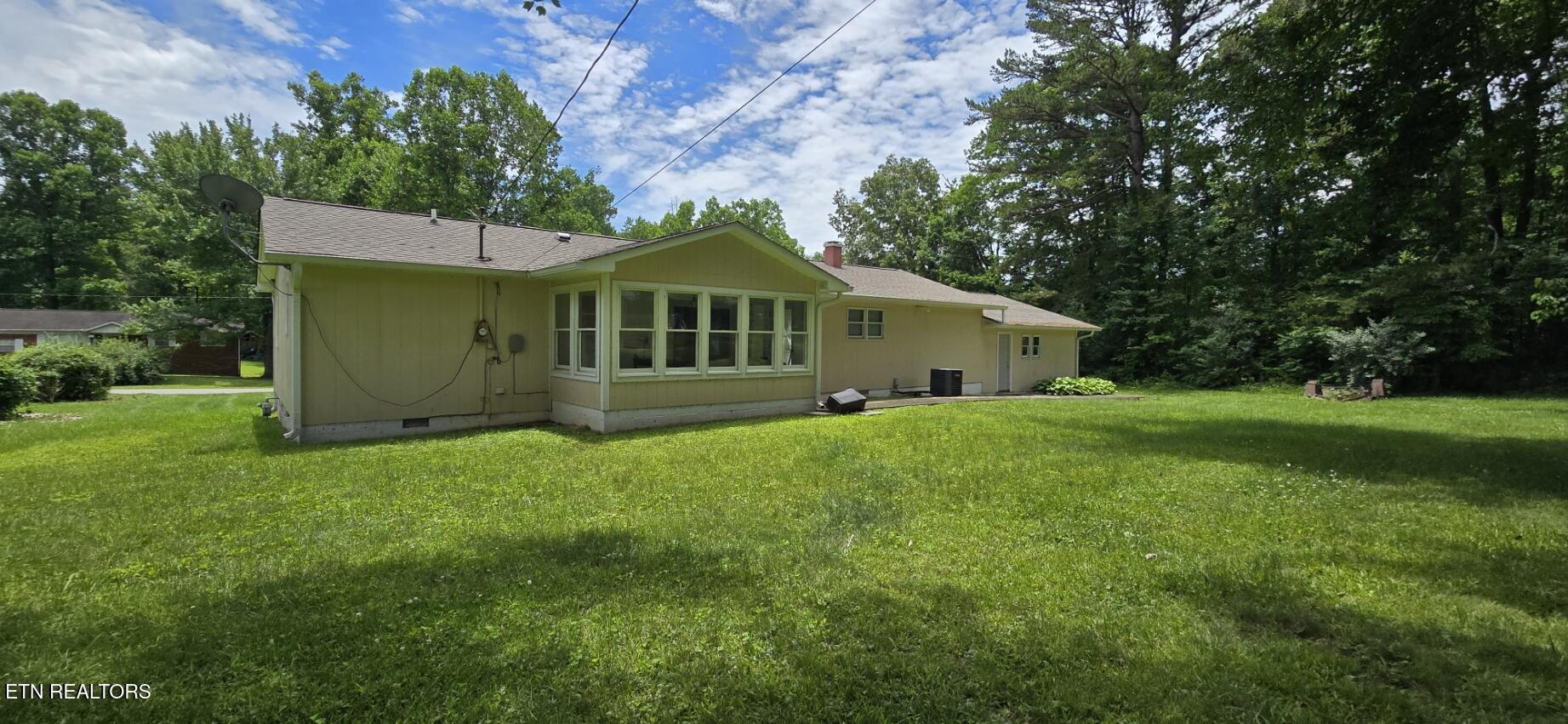 196 Shady Lane Oneida, TN 37841 - Photo 6 of 16 20260612_134021