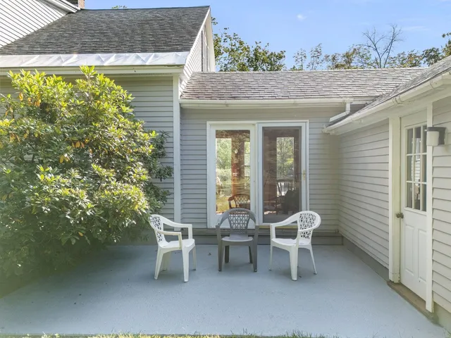 $369,000 | 1089 Marlboro Road, Brattleboro, VT 05301