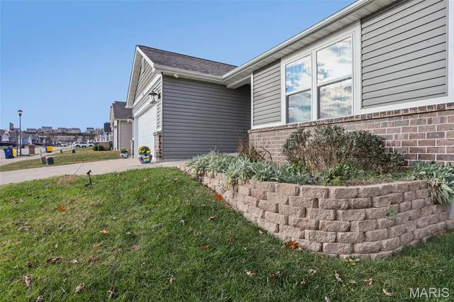 $324,900 | 337 Andy Habsieger Street, Festus, MO 63028