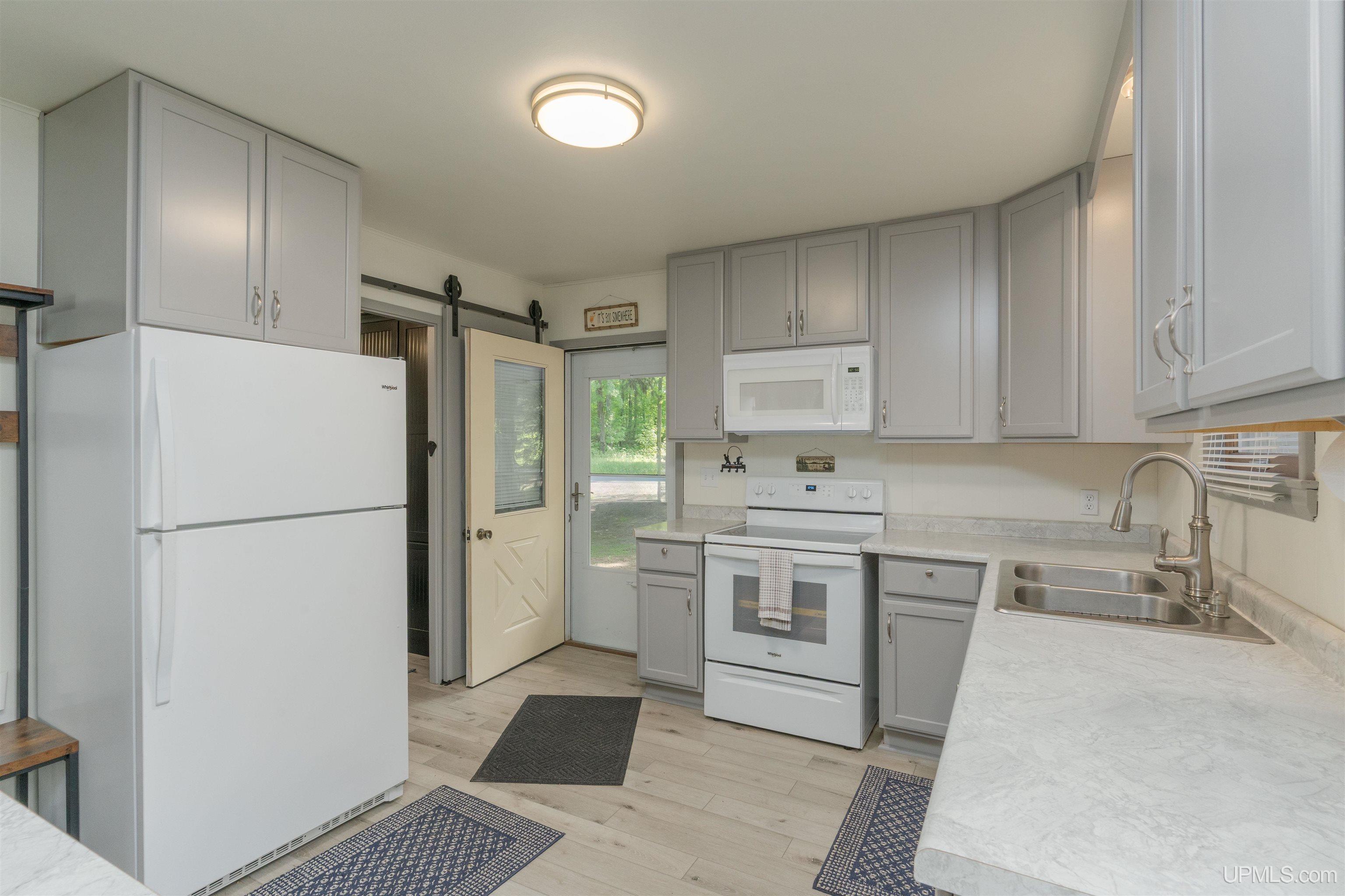 10907 East Halsey Lake Road Long Lake, WI 54542 - Photo 4 of 31 Gallery Image 4