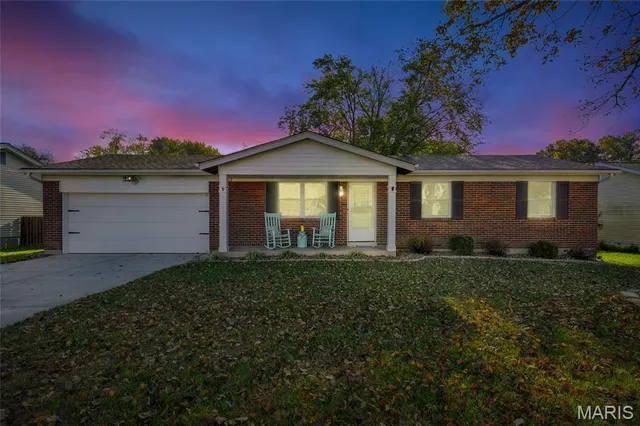 $315,000 | 4136 Bridgehampton Drive, St. Charles, MO 63304