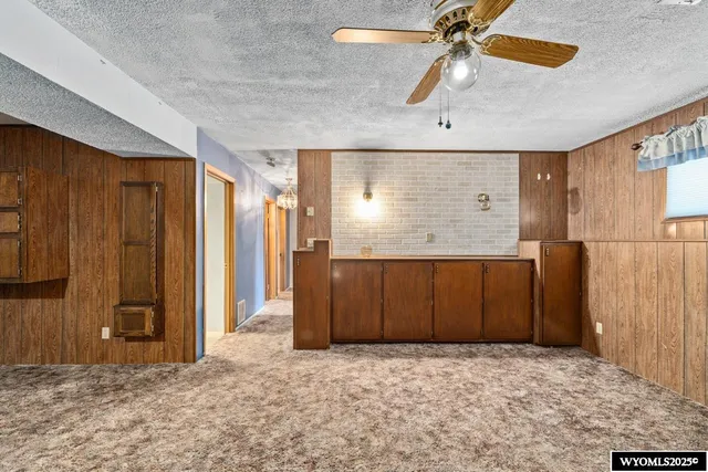 $205,000 | 805 Freimuth Avenue, Lingle, WY 82223