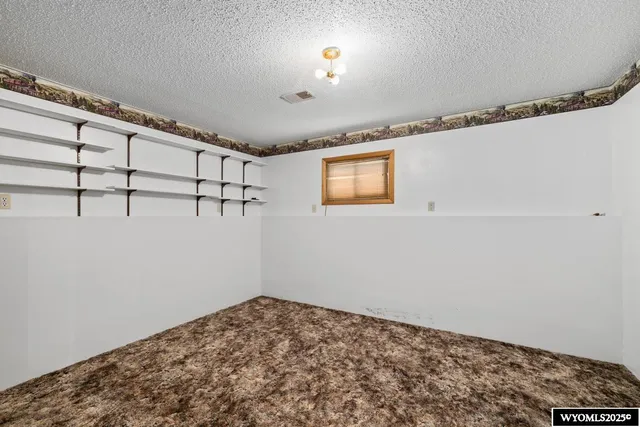 $205,000 | 805 Freimuth Avenue, Lingle, WY 82223