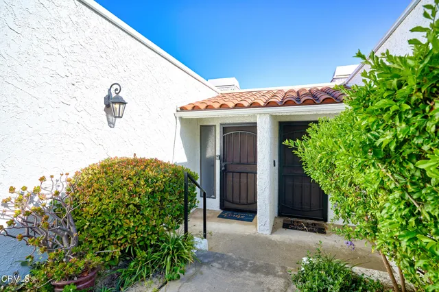 $5,200 | 886 Winding Way Drive, Ventura, CA 93001