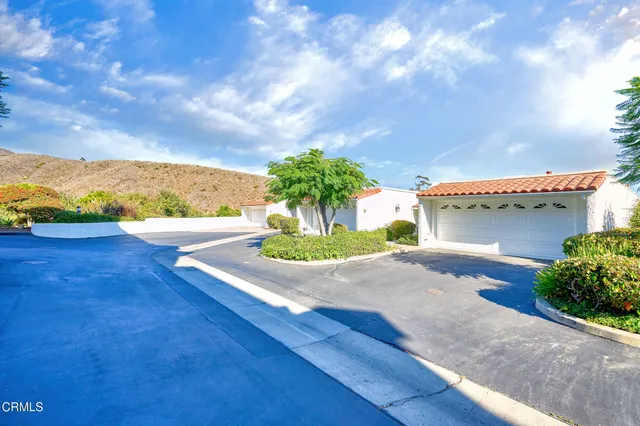 $5,200 | 886 Winding Way Drive, Ventura, CA 93001