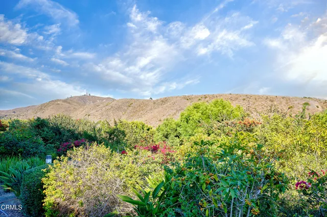 $5,200 | 886 Winding Way Drive, Ventura, CA 93001