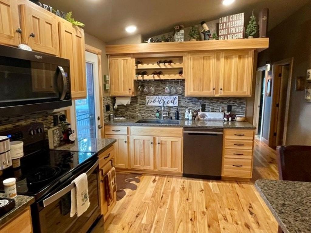 4118 Penny Lane Rhinelander, WI 54501 - Photo 10 of 40 Gallery Image 10