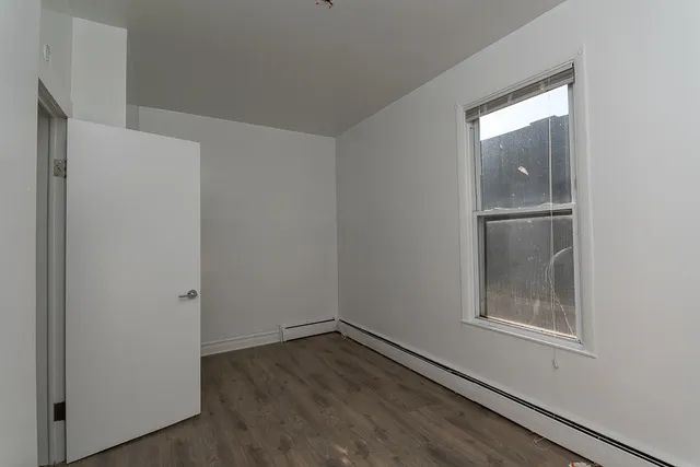 $1,600 | 3734 West Wabansia Avenue, Unit 2F, Chicago, IL 60647