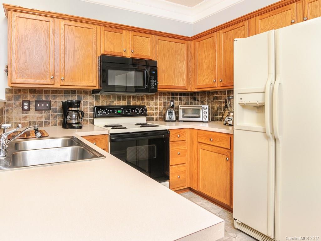 15247 Leslie Brooke Road Huntersville, NC 28078 - Photo 2 of 23