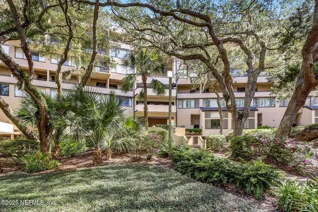 a view of a hallway with workspace