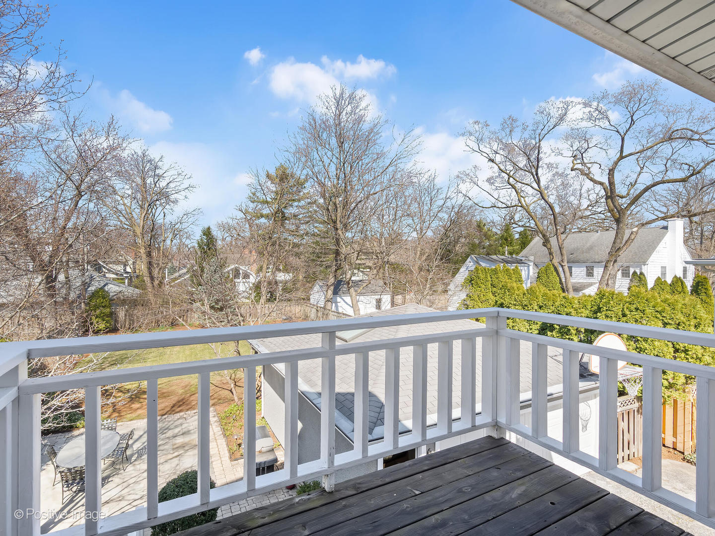 607 Willow Road Winnetka, IL 60093 - Photo 22 of 51 a view of a street with wooden fence