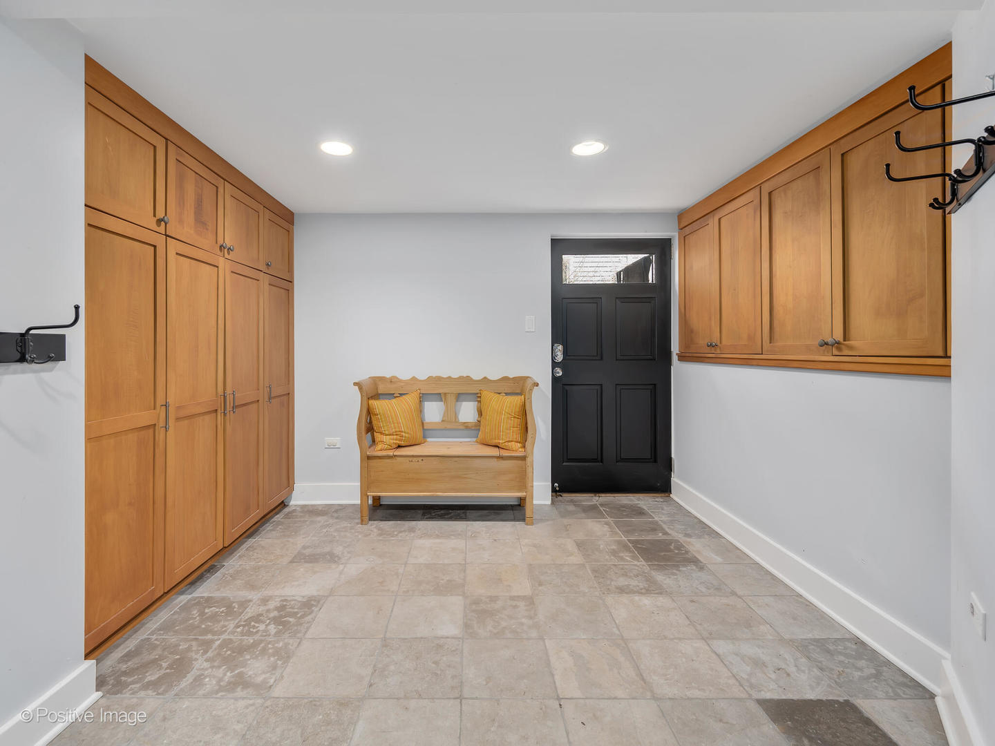 607 Willow Road Winnetka, IL 60093 - Photo 42 of 51 a view of an empty room with a cabinet