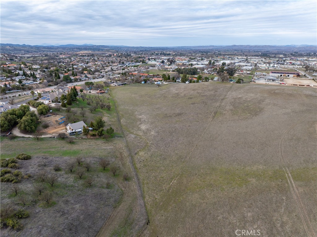 2450 Golden Hill Road Paso Robles, CA 93446 - Photo 21 of 24