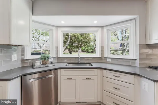 $1,050,000 | 13126 Ladybank Lane, Herndon, VA 20171