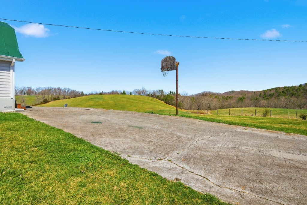 6458 Piney Woods Road Riner, VA 24149 - Photo 25 of 57 Gallery Image 25