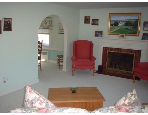 163 Broad Meadow Road Needham, MA 02492 - Photo 7 of 19