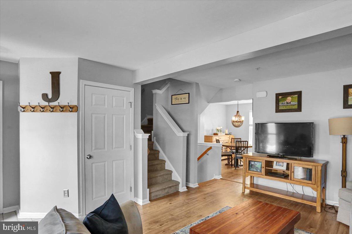 2202 Orchard View Road Reading, PA 19606 - Photo 3 of 21