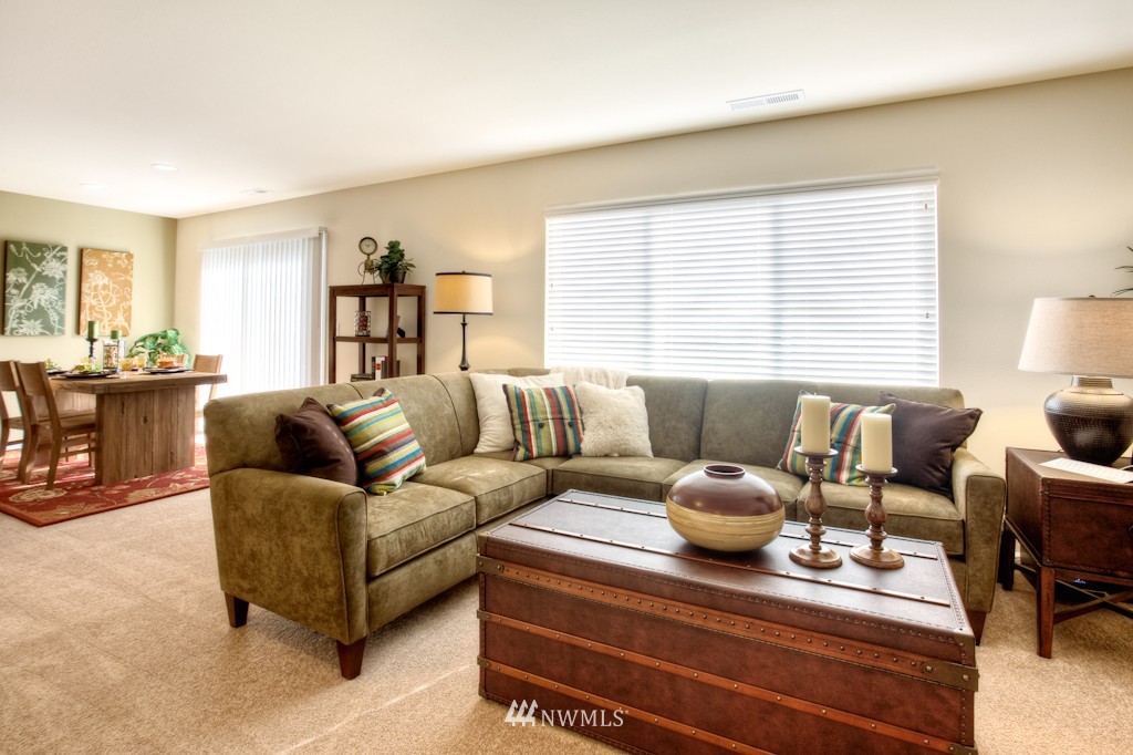 17703 33rd (7) Drive Southeast Bothell, WA 98012 - Photo 3 of 14 Gallery Image 3