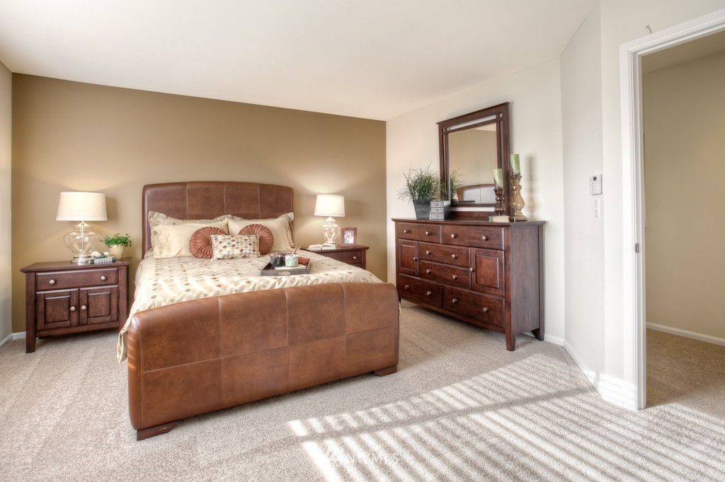 17703 33rd (7) Drive Southeast Bothell, WA 98012 - Photo 9 of 14 Gallery Image 9