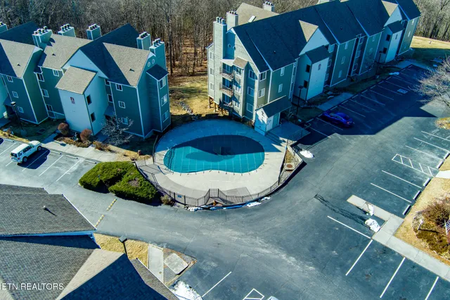 $285,000 | 1260 Ski View Drive, Unit 8304, Gatlinburg, TN 37738