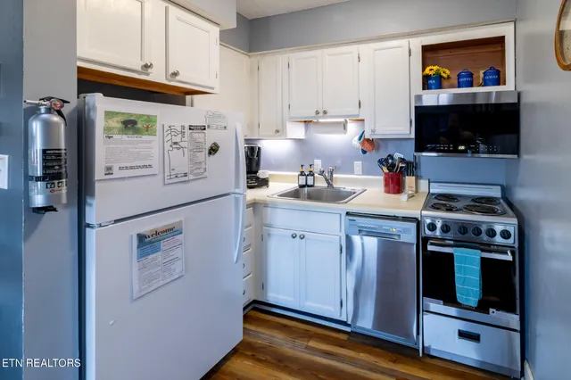 $285,000 | 1260 Ski View Drive, Unit 8304, Gatlinburg, TN 37738