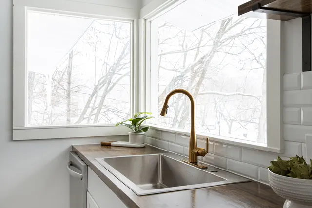 $285,000 | 2621 Poe Avenue Southwest, Wyoming, MI 49509